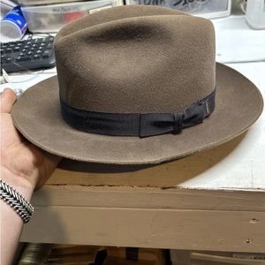 Stetson Royal Quality Sutley Walnut Size 7 3/4